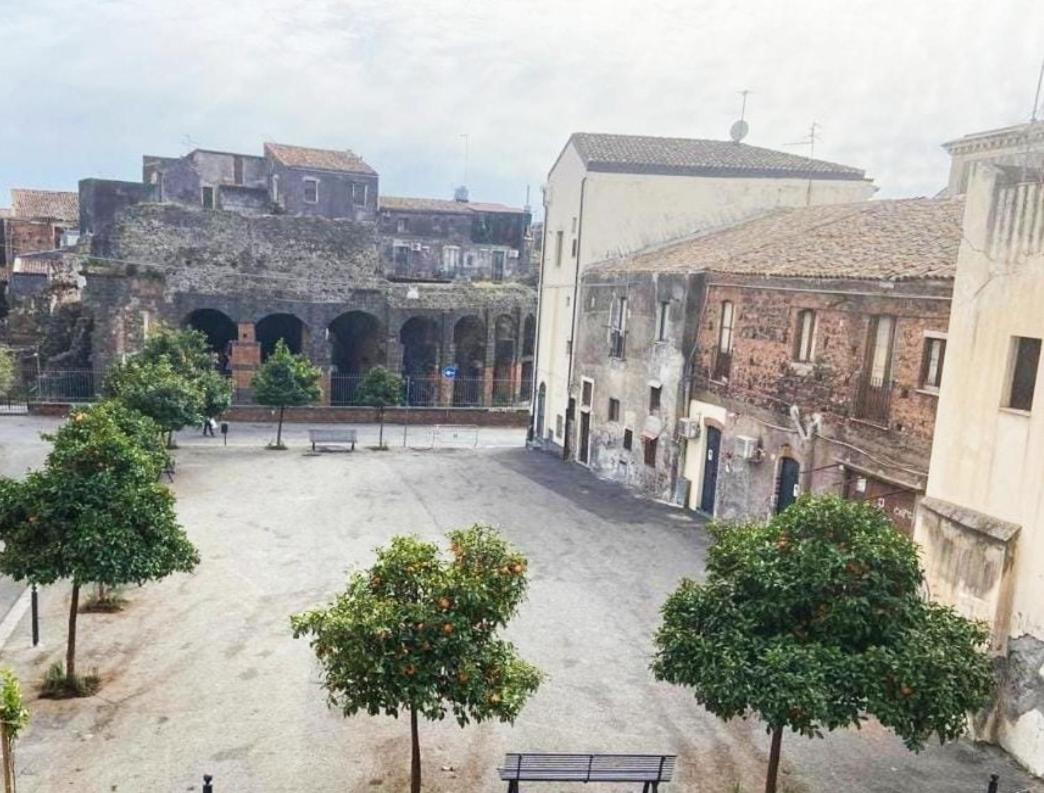 Odeon Homes Catane Extérieur photo